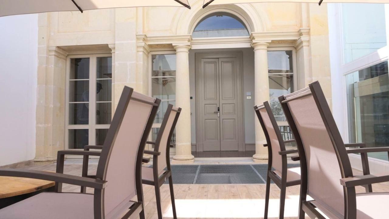 מלון פוג'ארדו Palazzo Circolone מראה חיצוני תמונה