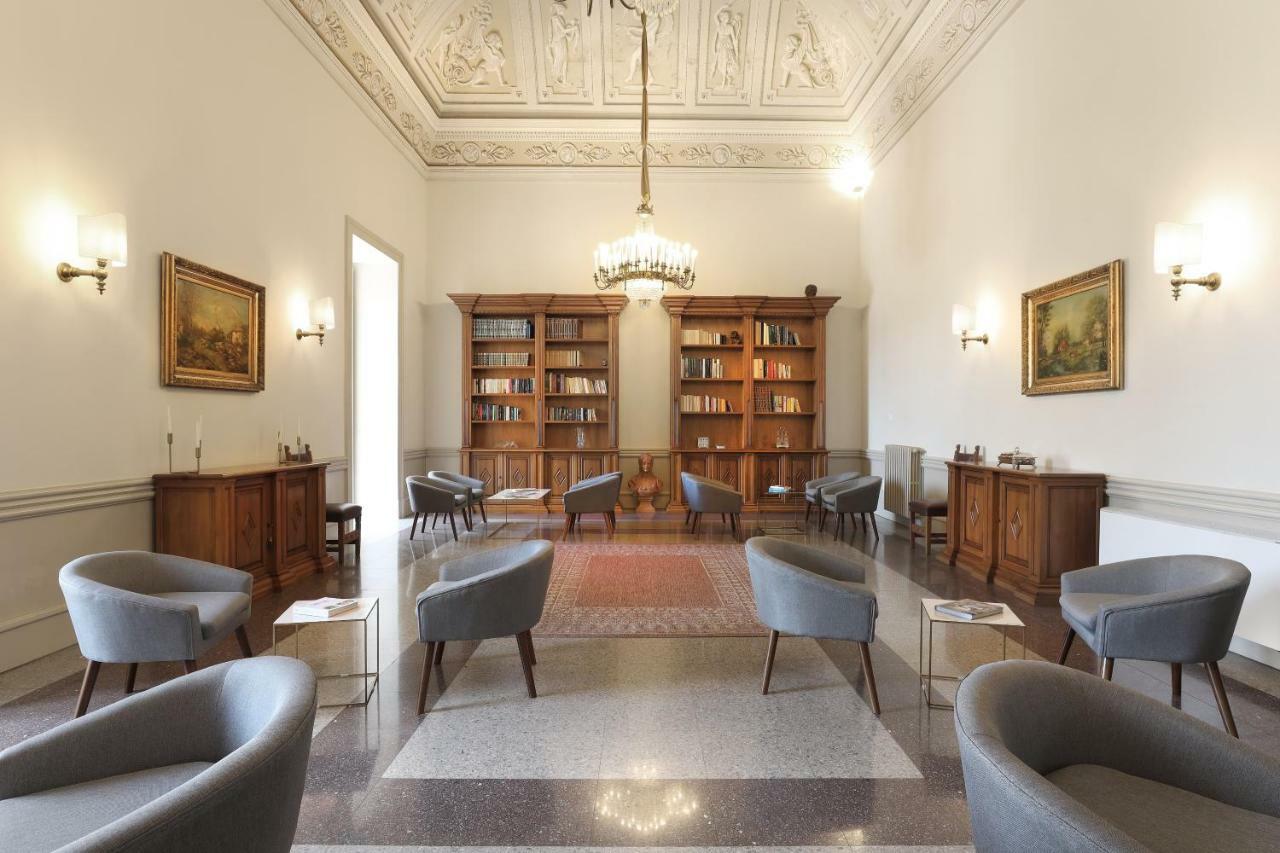 מלון פוג'ארדו Palazzo Circolone מראה חיצוני תמונה